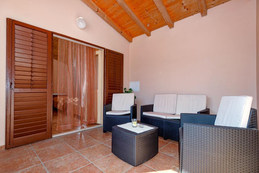 Holiday Home Leonida Jelsa  Exterior foto