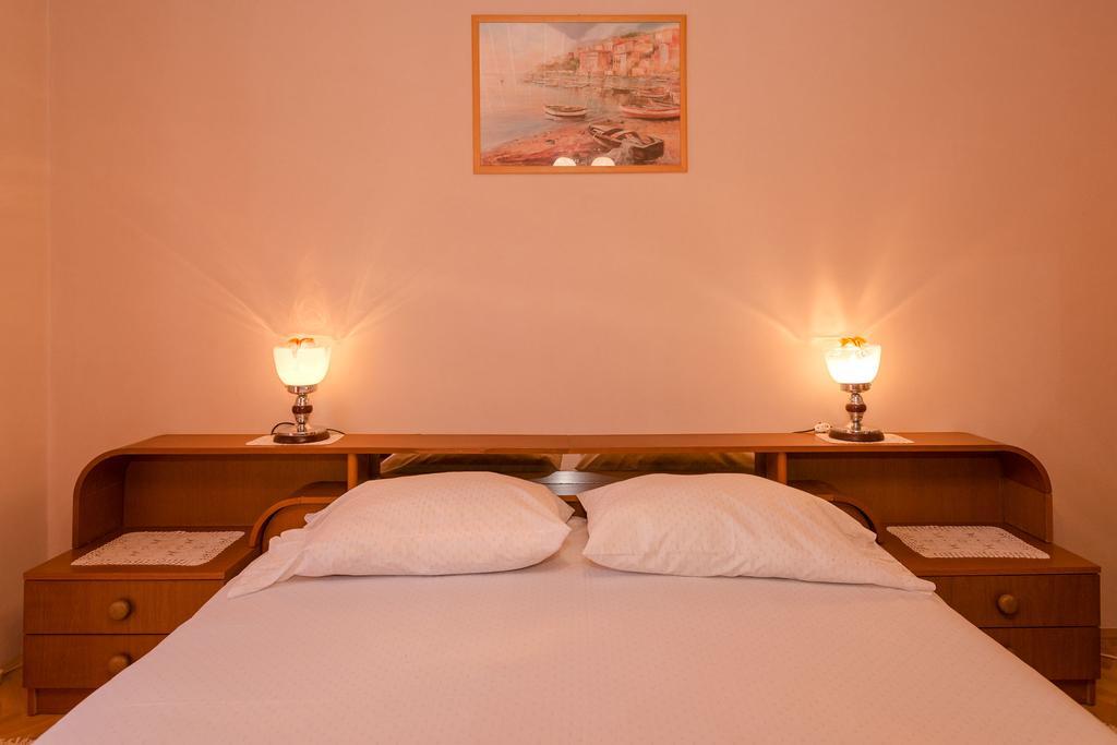 Holiday Home Leonida Jelsa  Exterior foto